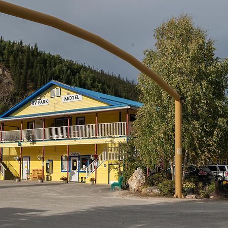 Bonanza Gold Motel ดอว์สันซิตี้ ภายนอก รูปภาพ